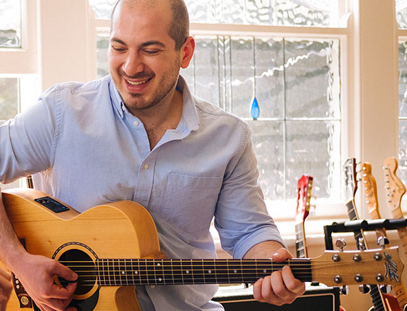 Sydney Acoustic Soloist Singer Mark