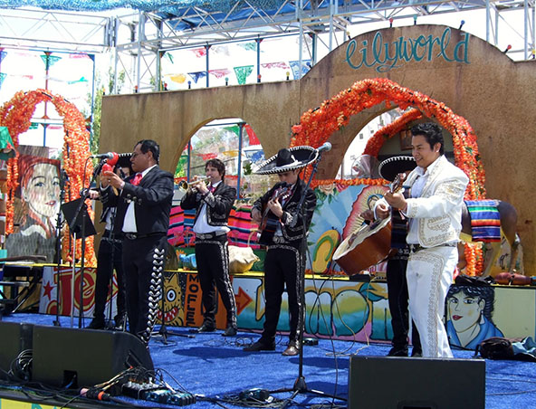 Mariachi Band Melbourne - Mexican Entertainment Band - Roving Music